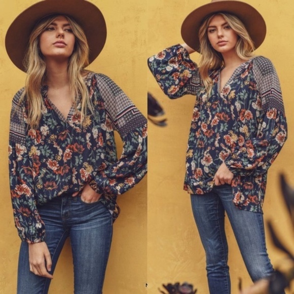 LAST ONE ☝️ FLOWER CHILD Boho Floral Blouse - Picture 2 of 4